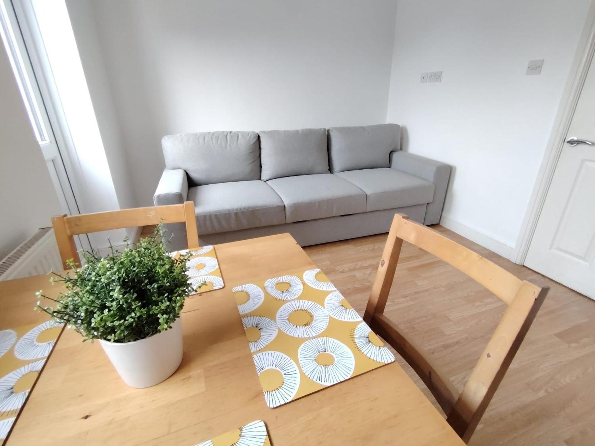 Beautiful 1 Bedroom Flat In Fulham Londra